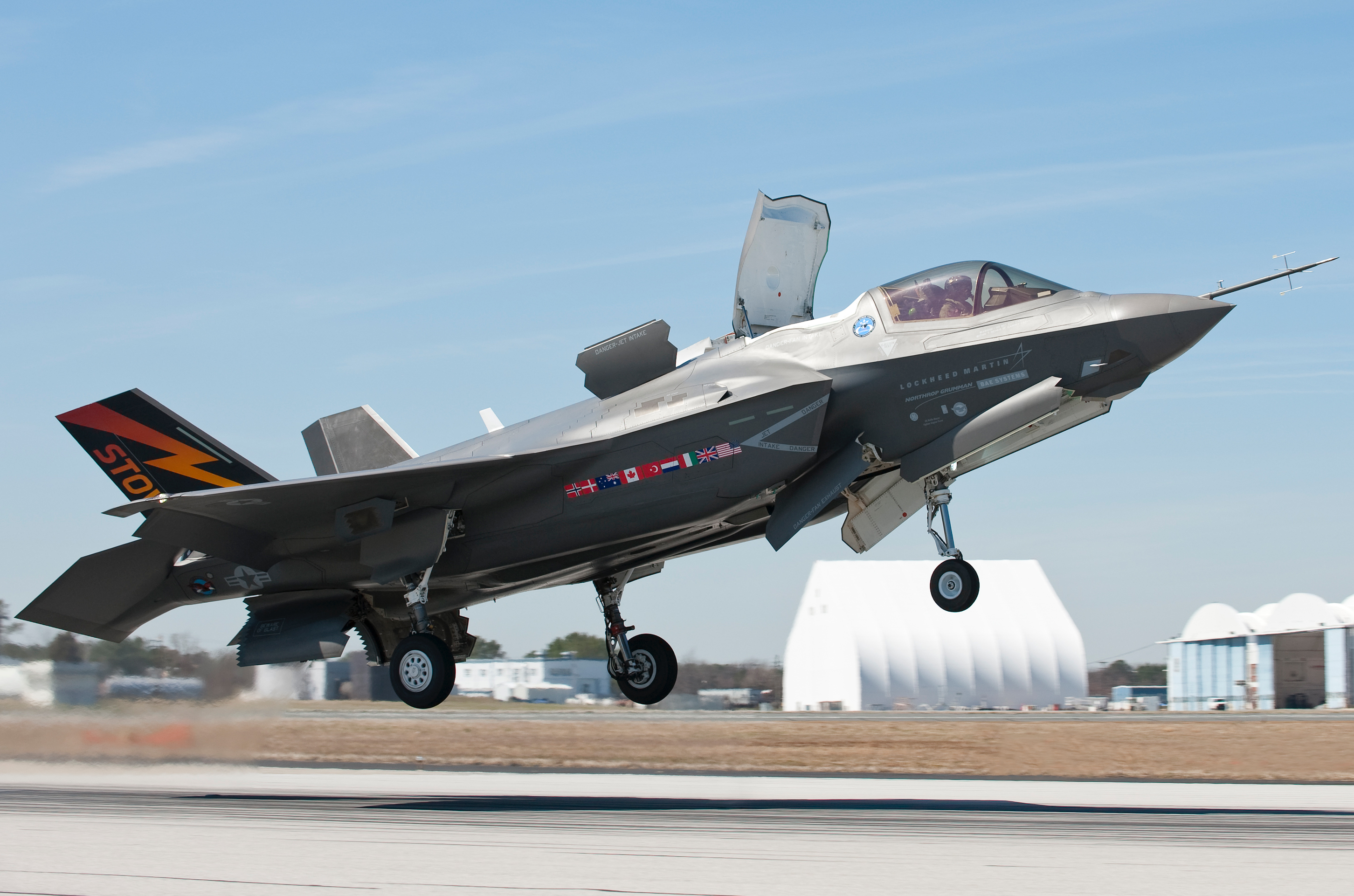 F-35_JSF_4.jpg